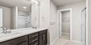 3bd/2.5ba Lynnwood Townhome Gallery 20