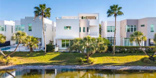 10561 NW 67th Ter Gallery 38