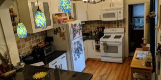 710 6th St Gallery 9