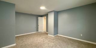 Updated 4 bedroom 2 bath home! Gallery 13