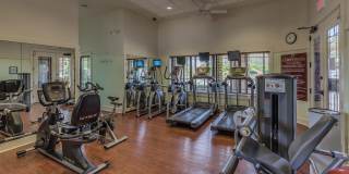 589 GLASGOW Drive Gallery 21