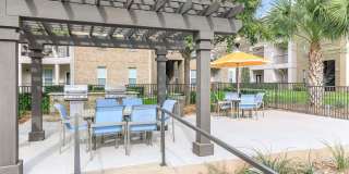 Woodland Point Gallery 14