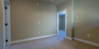 Quiet Apartment 2 Miles from Campus! Gallery 37
