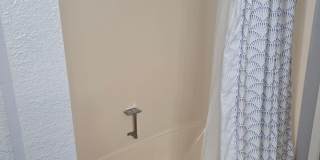 3 Bedroom Home, 2 Bath, Furnished Gallery 15