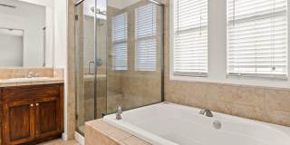 Spacious 3-Bedroom Dublin Townhome with Private Balcony & Fireplace Gallery 20