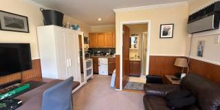 Studio Home in Desirable West Menlo Park- Walk to Downtown Studio Home in Desirable West Menlo Park- Walk to Downtown Gallery 4