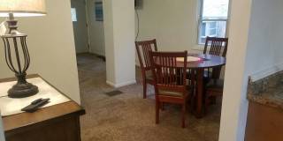 Grand Rapids N.W. Downtown 2 Bdrm Bungalow Gallery 10