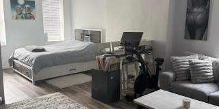 24 WARREN Street unit: 1 Gallery 2