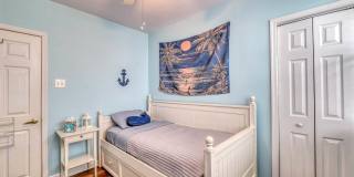 133 Central Ave Gallery 19