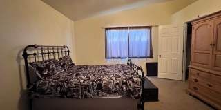 3 Br 2Ba House with Garage and fenced yard**FURNISHED** Gallery 22