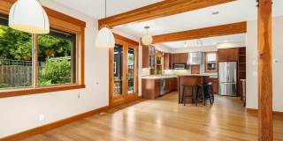Charming Ravenna home with 5 bedrooms, 4 bathrooms Gallery 7