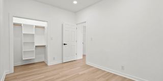 2728 Holly St Gallery 12