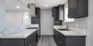 3630 Russell Street Gallery 1