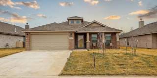 Beautiful 3 Bedroom 2 Bathroom Lease in Canyon ISD Gallery 1