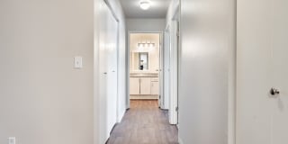 Pine Ridge Apartment Homes Gallery 26