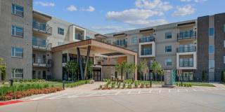 BroadVue Apartments Gallery 23