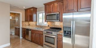 Upgraded 1 Bedroom, 1 Bath ADU!! Gallery 3