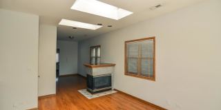 3711 Janssen Gallery 10