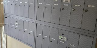 7400 Harding Ave Gallery 19