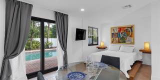 307 N Highland Drive Gallery 7