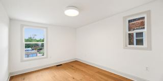 3348 CHESTNUT Avenue Gallery 21