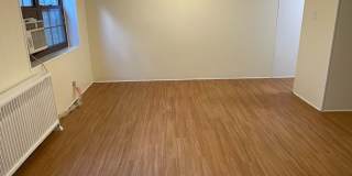 5424 Fifth Avenue Gallery 85