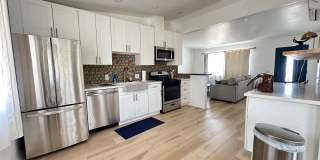 2 Bedroom, 1 Bath fully furnished ready for move in! Gallery 17