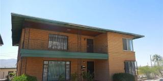 814 W Yandell Drive Gallery 1
