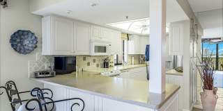26235 Hickory Boulevard Gallery 9