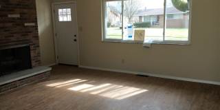 **3-BEDROOM/2-BATH RANCH W/ 2-CAR GARAGE!** Gallery 5