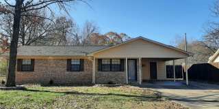 3+/2 Home, fenced yard, for lease at 1403 Doris Dr., Searcy ($1560) 3+/2 Home, fenced yard, for lease at 1403 Doris Dr., Searcy ($1560) Gallery 1