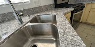 SUMMERLIN HOME WITH A SPARKLING POOL! Gallery 43