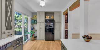 65 E River Road Gallery 20