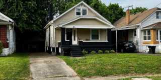 610 Colorado - 3bed/1bath house, garage & basement! Gallery 22