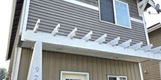 Kent Townhome for rent - 2 bed and 2.5 bath - Ready for move in now! Gallery 1