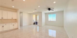 8153 Banana Avenue Gallery 9