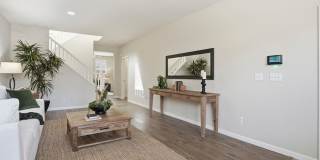 SPACIOUS & CLEAN 2 STORY, 4 BEDROOM, 2.5 BATH IN NATOMAS Gallery 4