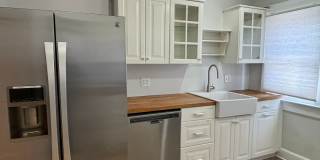 2 Bed, 2 Bath Minutes from Downtown! Gallery 3
