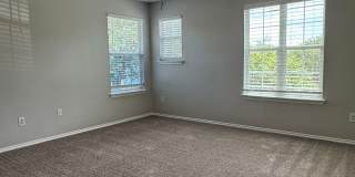3 BR/2.5BA | Newly Renovated Single Family Home | 1-Car Covered Parking | Fenced backyard! Gallery 10