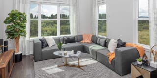 Oak Street Lofts Gallery 4