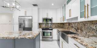 13611 Southwest 77th Street Gallery 24