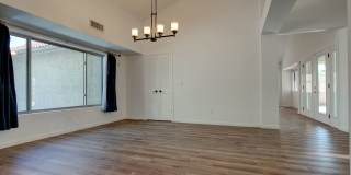 Gorgeous Remodel in Tempe close to ASU!!!  Available May 1st!!!  Great Layout!!!  Great Yard!!!  You will not be disappointed!!! Gallery 12