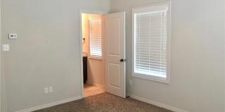 109 Ehlinger Drive Gallery 9