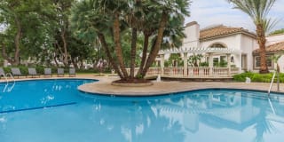 Summit At Warner Center Gallery 2