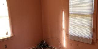 Single Family Home with large fenced back yard Gallery 8