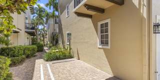 65 SE 5th Avenue Gallery 34