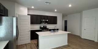 Marana- 4 bedroom/ 2 bathroom BRAND NEW HOME! Gallery 9