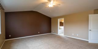 3+ Bedroom 2.5 Bath with Office and Bonus Room - Indoor Play Structure - North Salmon Creek Gallery 18