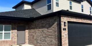 520 Cosmos Street Gallery 1