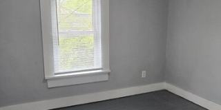 1726 Tecumseh St Gallery 11